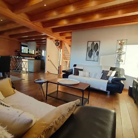 L'eclipse -12p, Vue Au Pied Des Pistes Et Dağ evi *