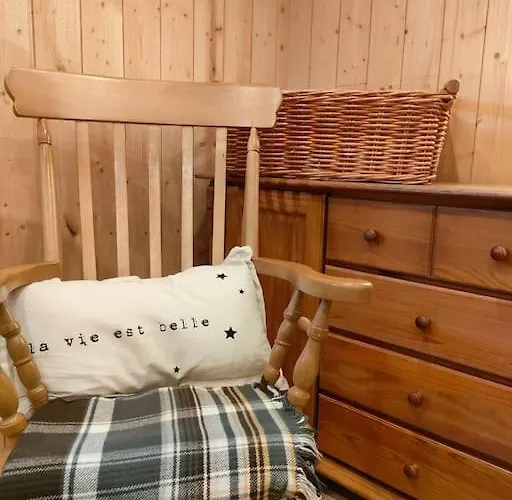 L'eclipse -12p, Vue Au Pied Des Pistes Et 제라르메르